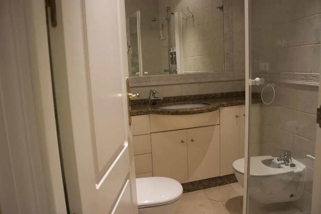 Apartament Pie De La Torre Hotel Grenada